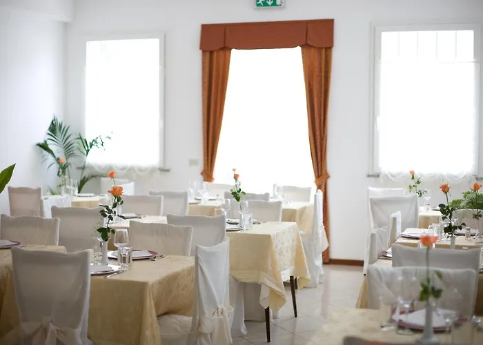 Pina Hotel