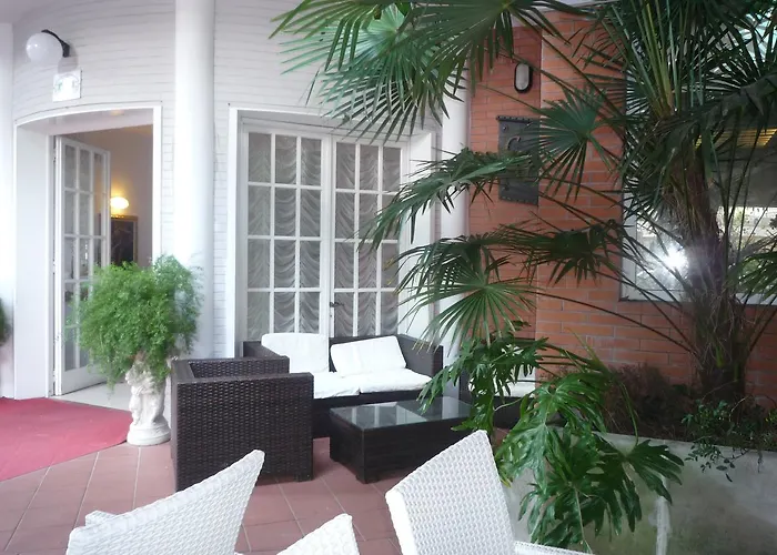 Hotel Pina