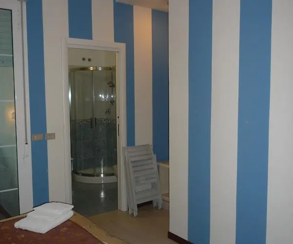 Hotel Pina