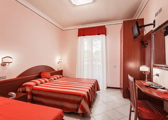 Hotel Pina 3*