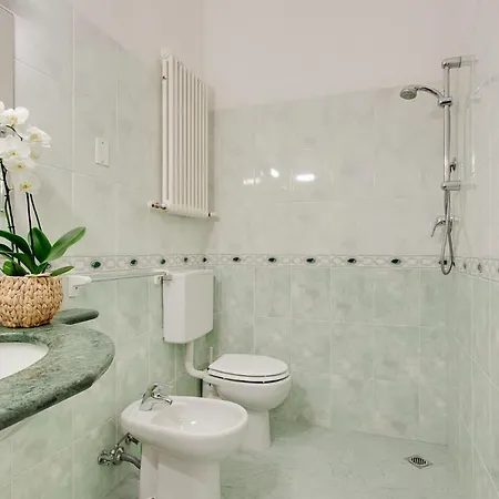 Hotel Pina 3*