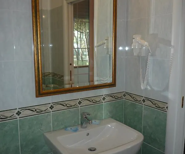 Otel Pina Milano Marittima